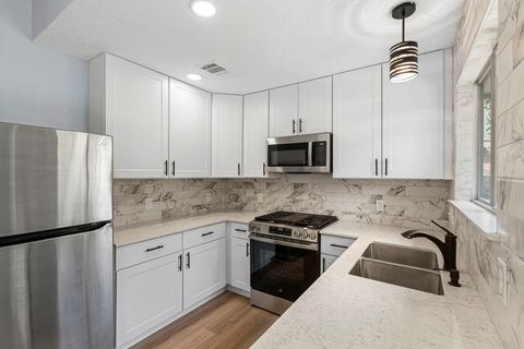 Tiny photo for 6612 Zequiel DR, Austin, TX 78744 (MLS # 3689946)