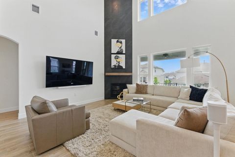 Tiny photo for 604 Buena Onda WAY, Lakeway, TX 78738 (MLS # 4094551)