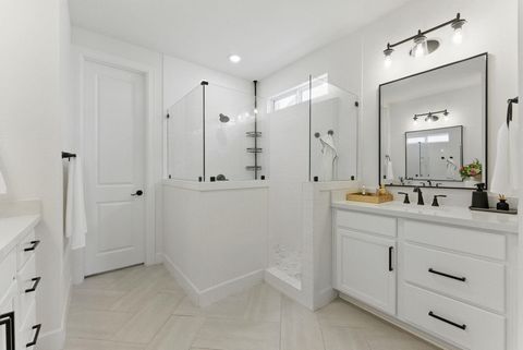 Tiny photo for 604 Buena Onda WAY, Lakeway, TX 78738 (MLS # 4094551)