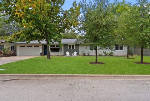 Photo of 2700 Addison Ave, Austin, TX 78757 (MLS # 3316926)