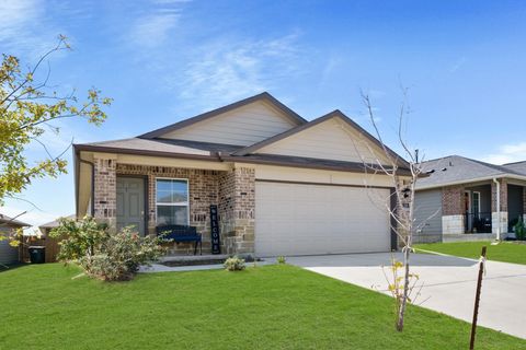 Photo of 216 Calgary LN, San Marcos, TX 78666 (MLS # 7350457)