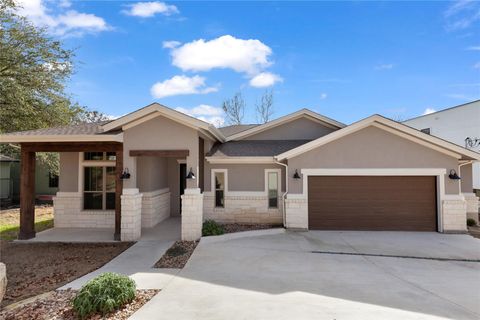 A home in Lago Vista