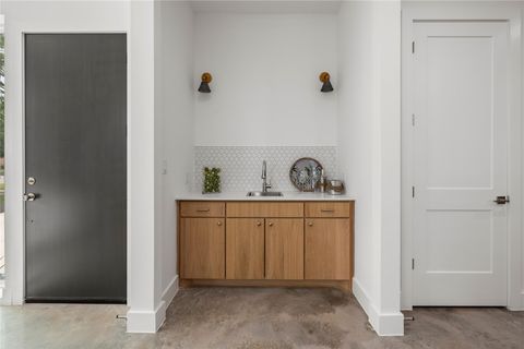 Tiny photo for 106 W Croslin ST #1, Austin, TX 78752 (MLS # 3138065)