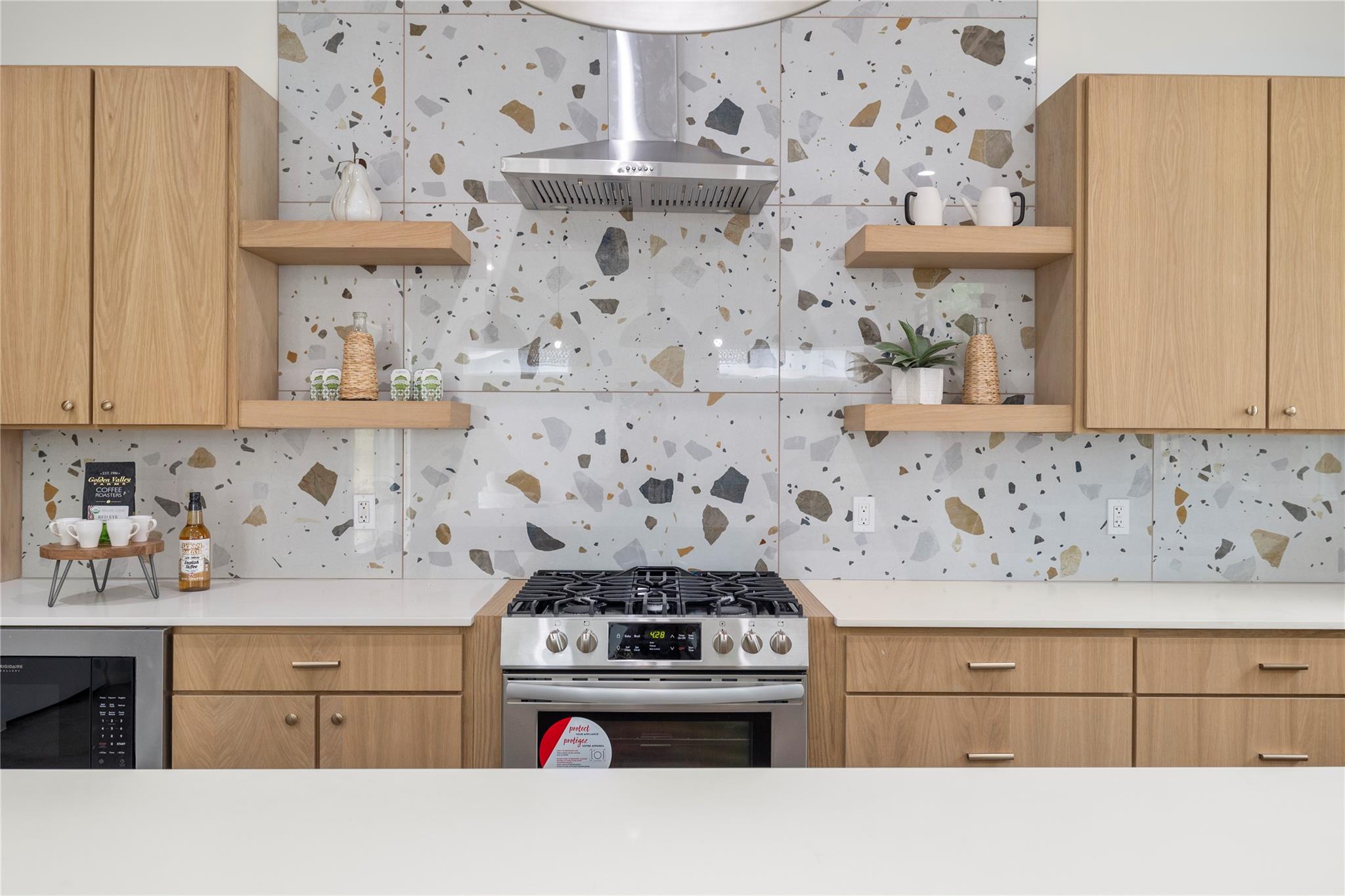 106 W Croslin ST 1