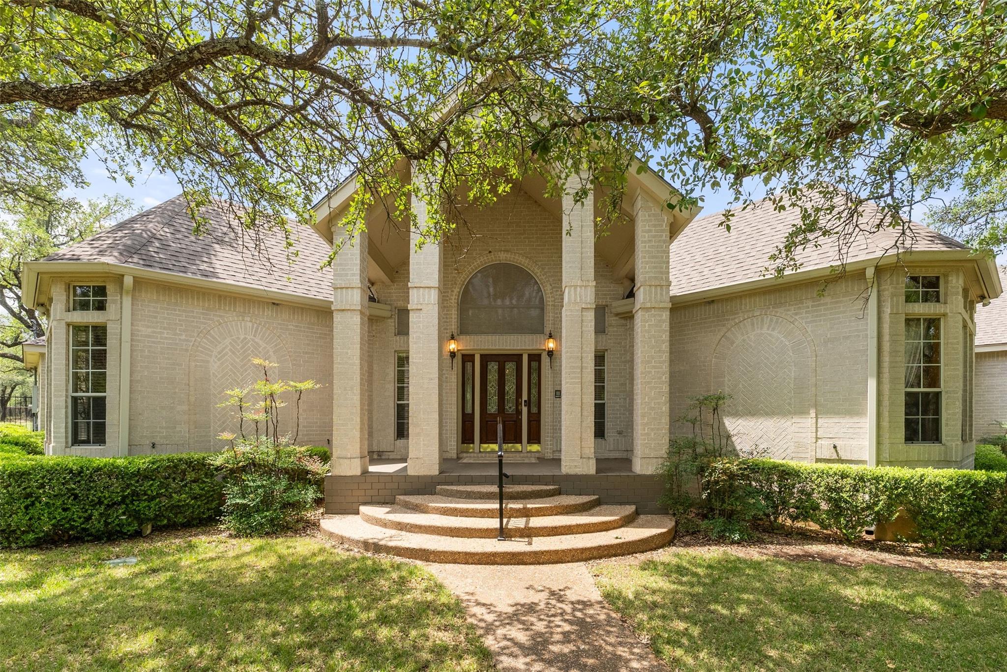 2841 Oak Haven CIR