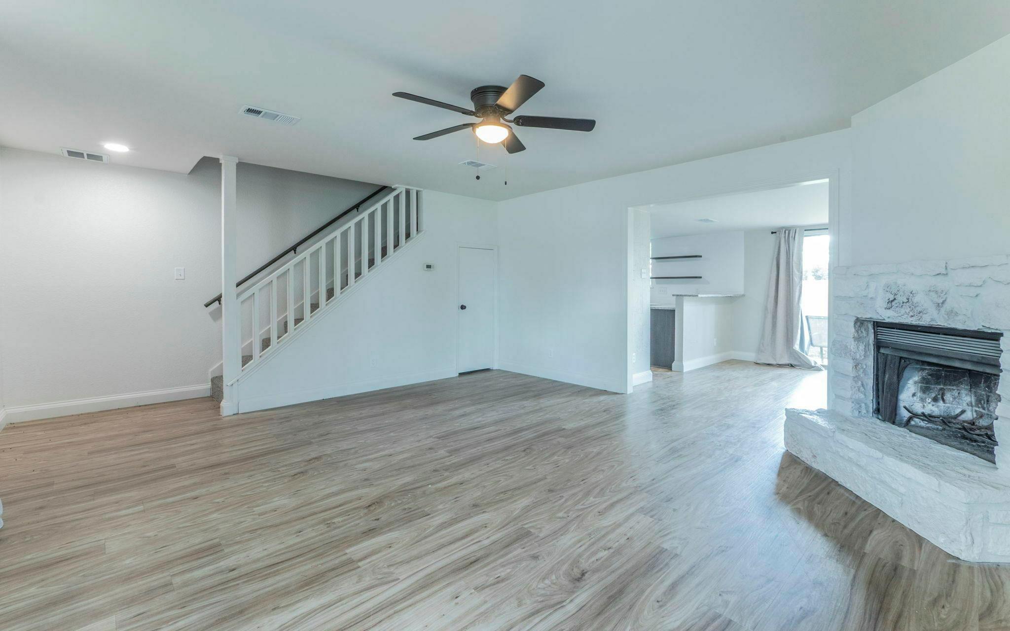 1623 Peachtree Valley DR