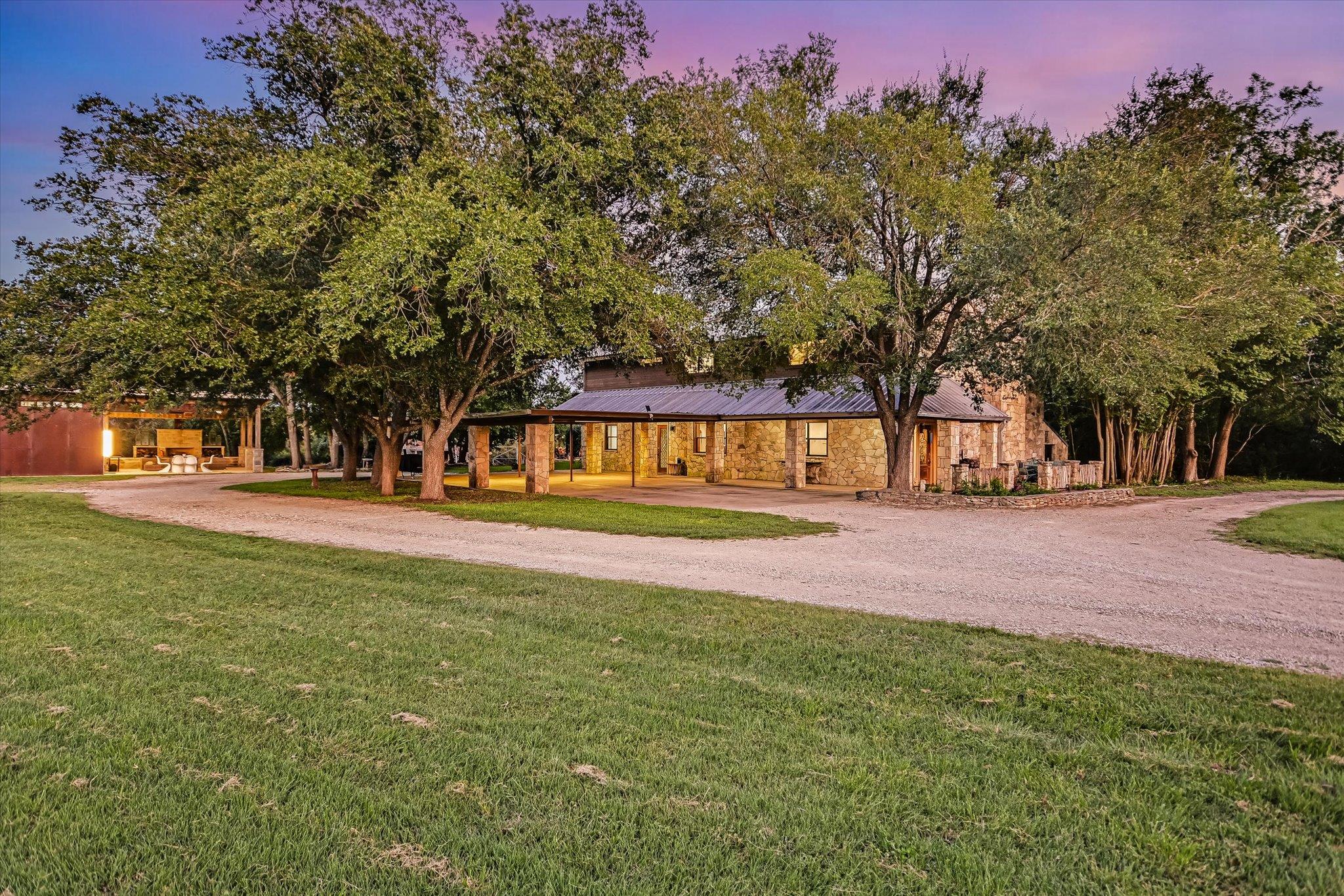 4301 Lone Man Mountain RD