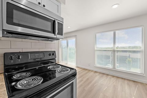 Tiny photo for 3819 Southway DR #220, Austin, TX 78704 (MLS # 2214176)