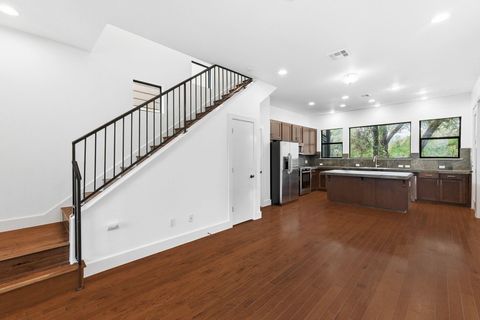 Tiny photo for 4610 Windy Brook DR #B, Austin, TX 78723 (MLS # 6513202)