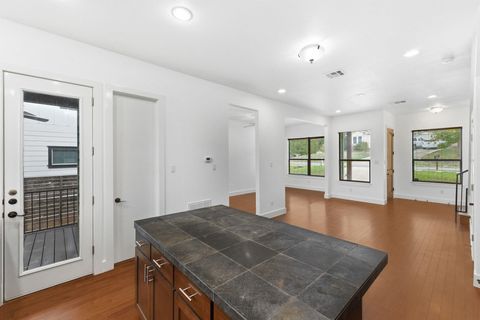 Tiny photo for 4610 Windy Brook DR #B, Austin, TX 78723 (MLS # 6513202)