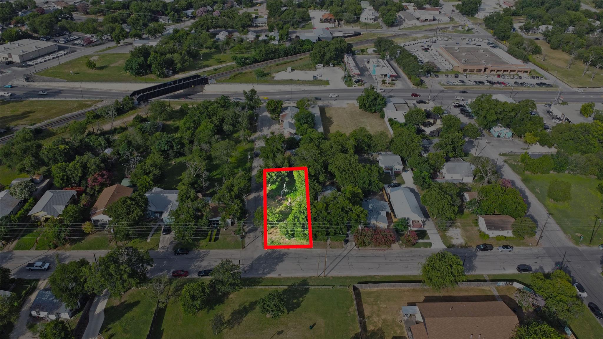 740 COMAL AVE Ave