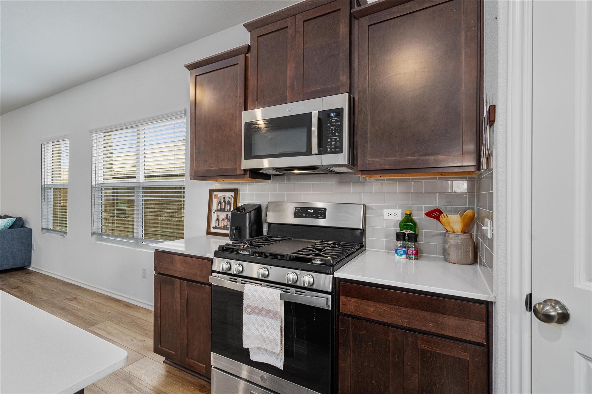 Bastrop, Texas 78602, United States, 4 Bedrooms Bedrooms, ,4 BathroomsBathrooms,Residential,Pending,56850