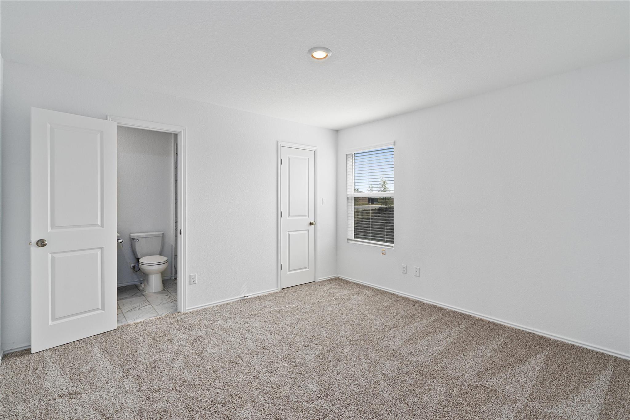 Bastrop, Texas 78602, United States, 4 Bedrooms Bedrooms, ,4 BathroomsBathrooms,Residential,Pending,56850