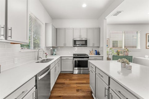 Tiny photo for 6800 Menchaca RD #37, Austin, TX 78745 (MLS # 5641298)