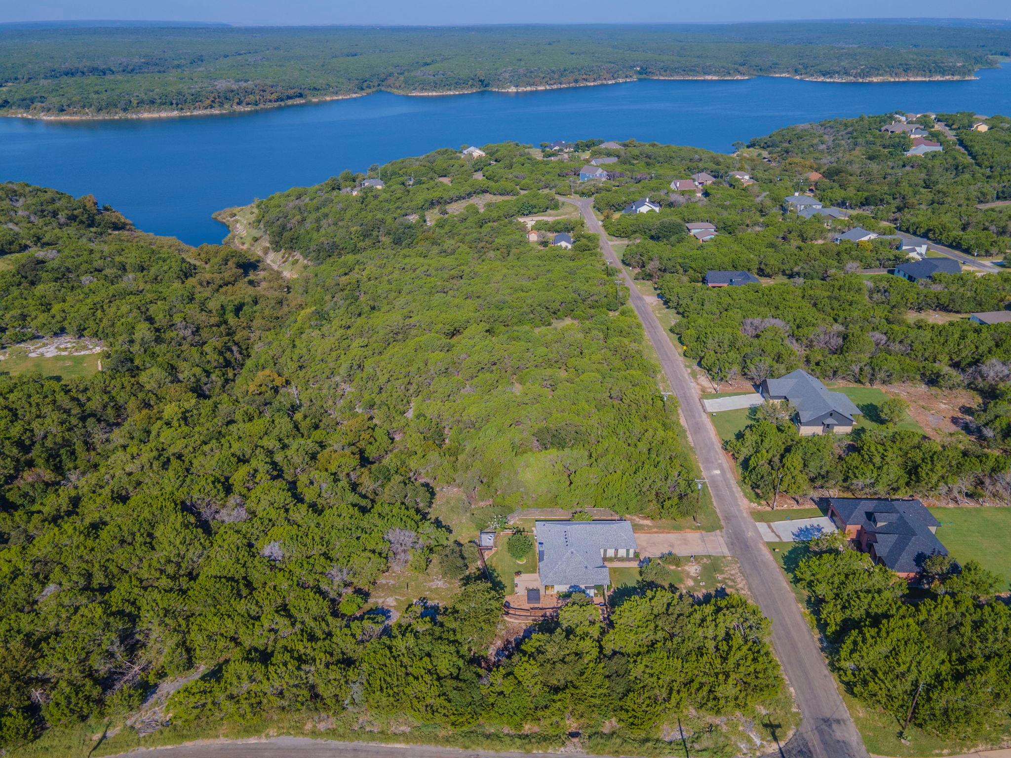 15927 Brazos DR