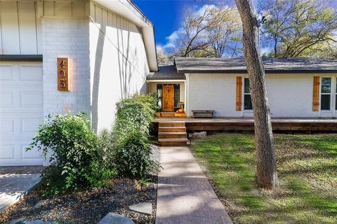 Photo of 405 Deerfoot CIR, Round Rock, TX 78664 (MLS # 2010923)