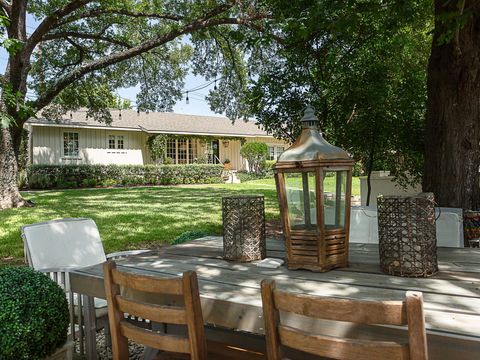 Tiny photo for 3800 Petes PATH, Austin, TX 78731 (MLS # 7884635)