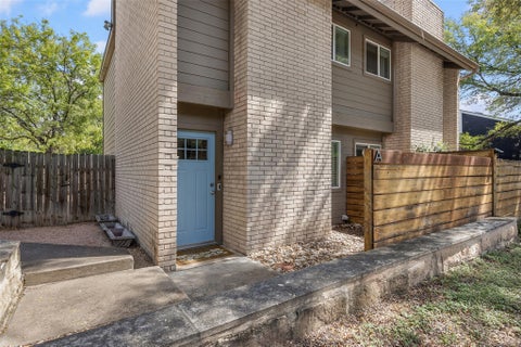 Photo of 1404 Southport DR #A, Austin, TX 78704 (MLS # 3332402)