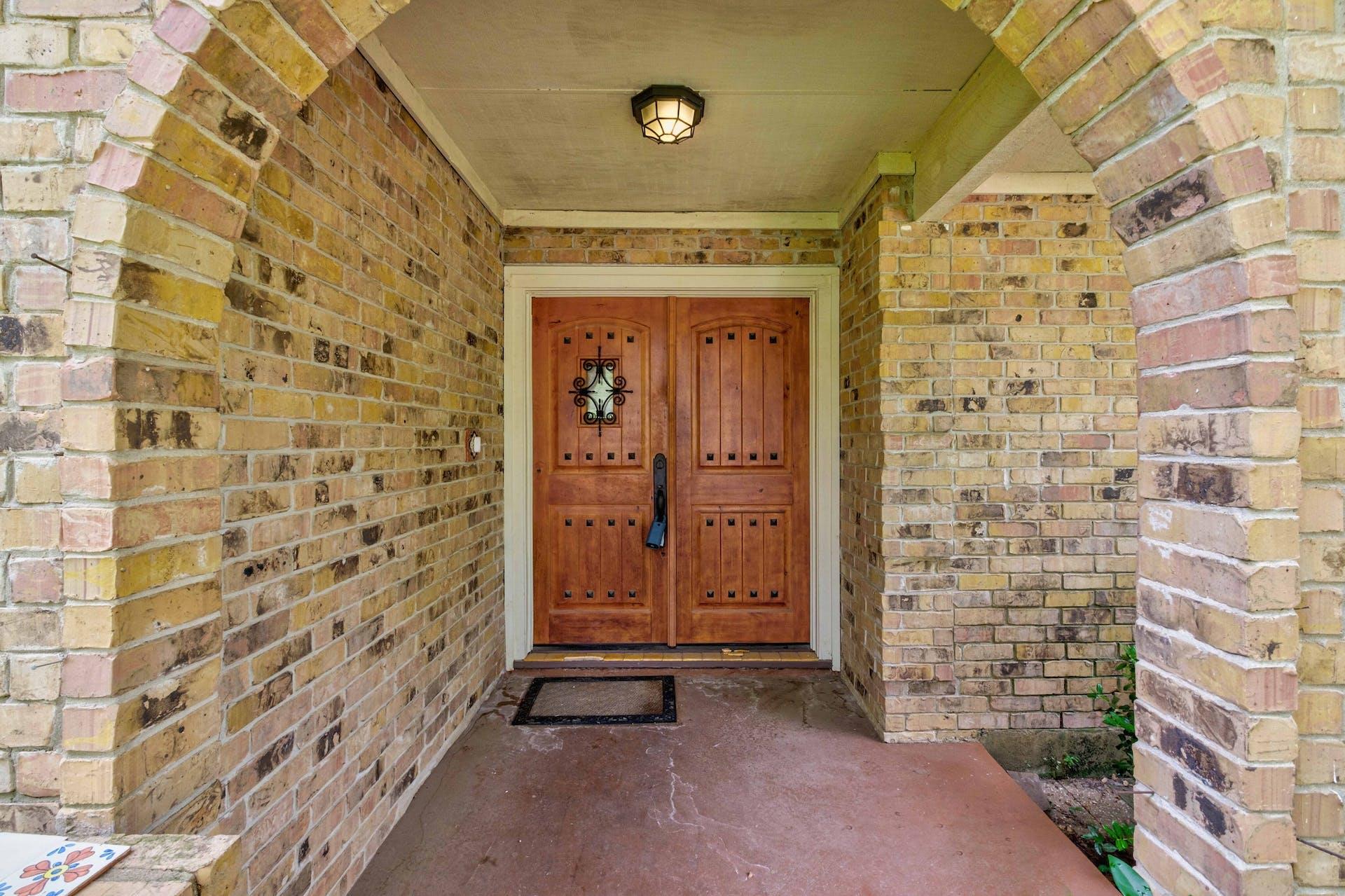 4515 Cliffstone CV