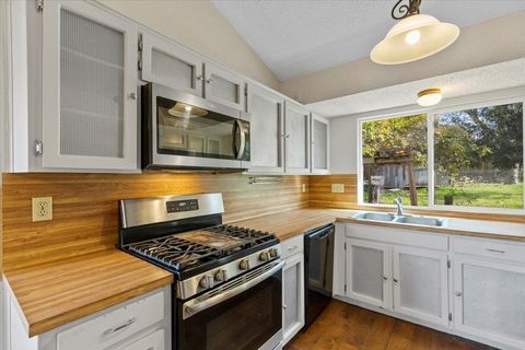 Tiny photo for 511 Suzzane RD, Pflugerville, TX 78660 (MLS # 4378672)