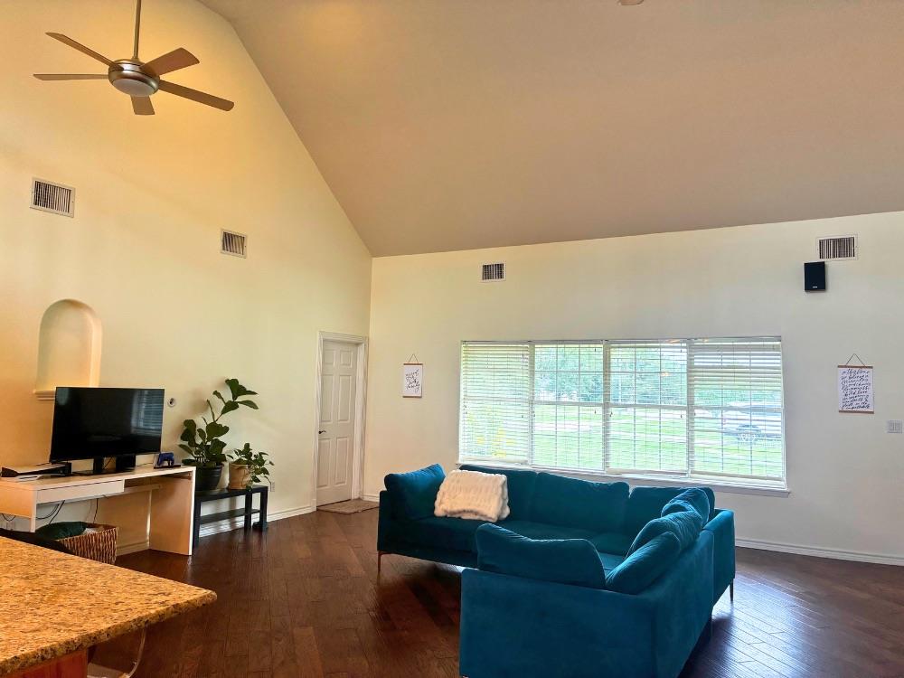 137 Wamel WAY