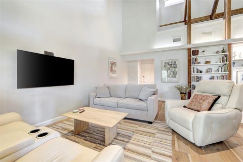 Tiny photo for 8200 Neely DR #223, Austin, TX 78759 (MLS # 8996329)