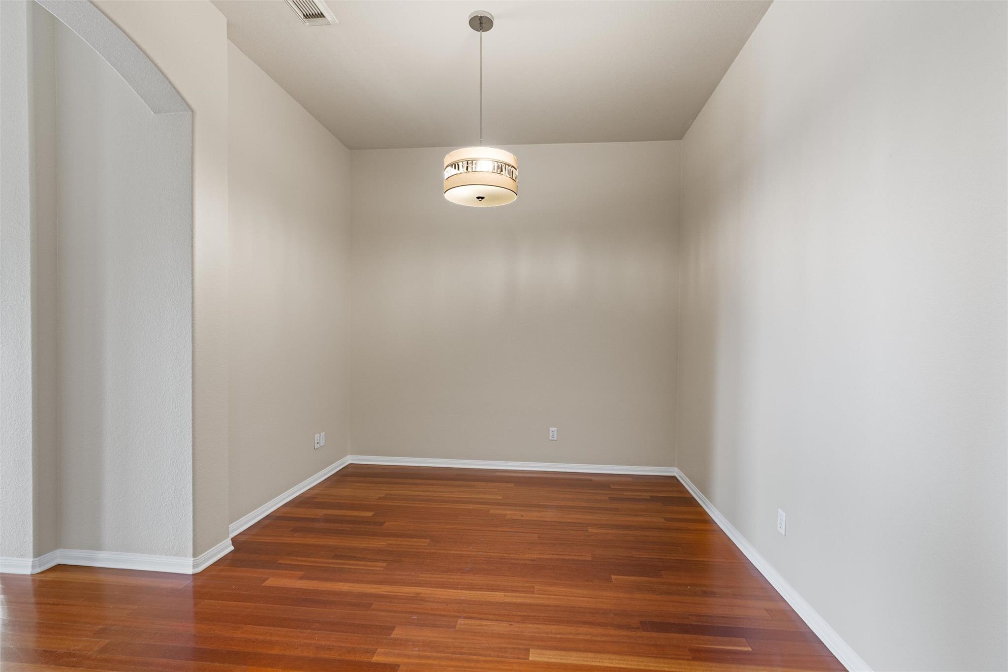 725 Botany Bay CIR