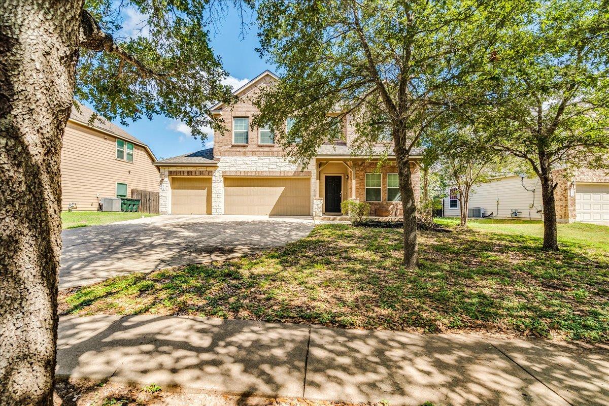 809 Hometown PKWY