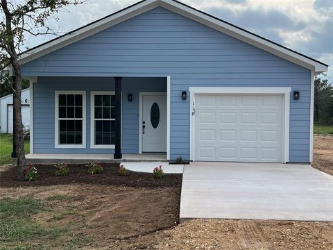 A home in Smithville