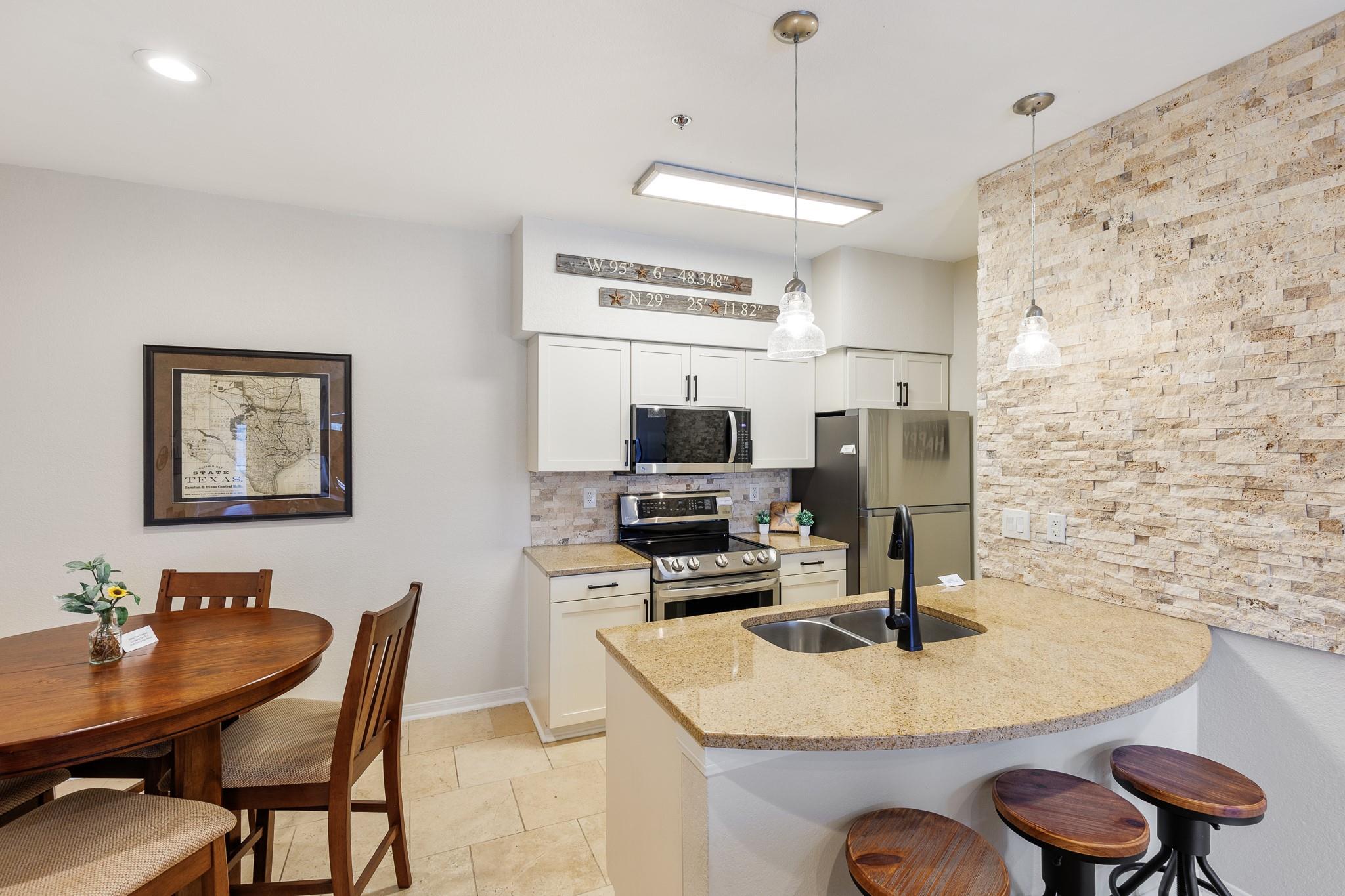 3404 American DR 1201