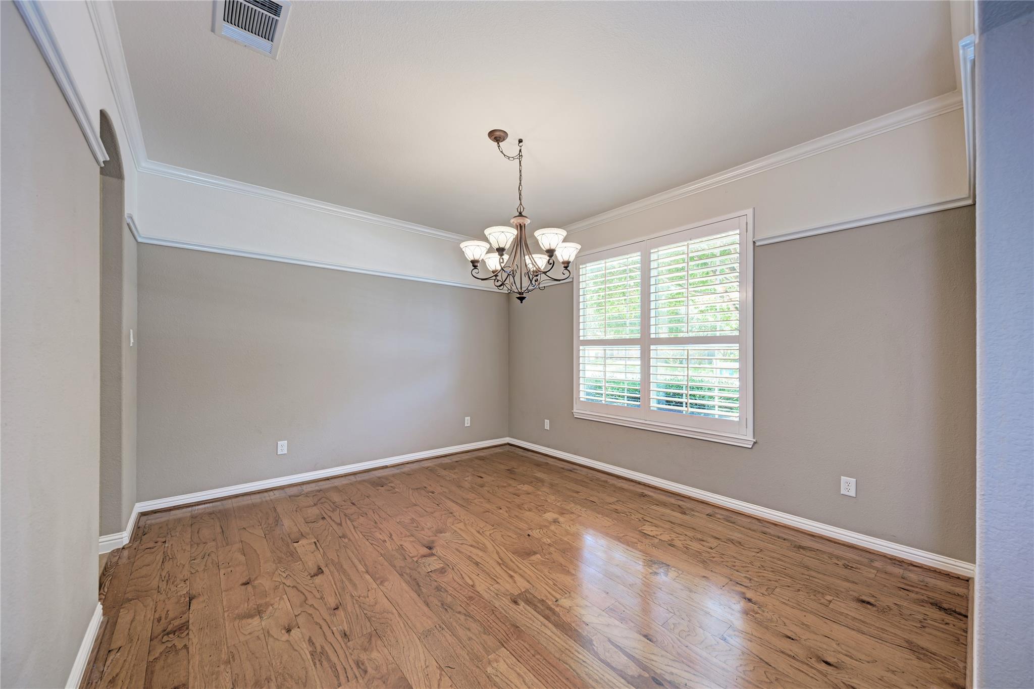 7016 Tanaqua LN