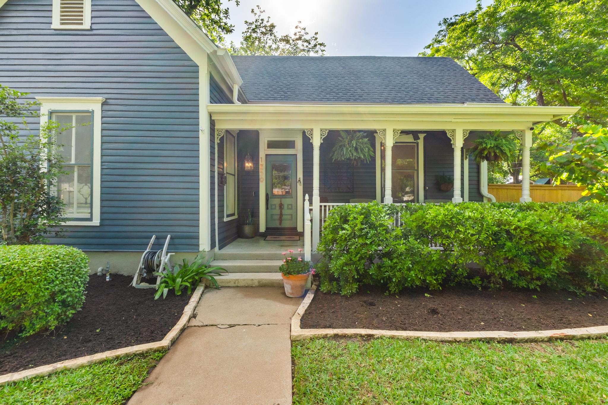 1250 S Main ST