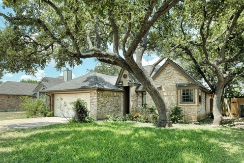 Photo of 2208 E Raintree PATH, Round Rock, TX 78664 (MLS # 9509536)