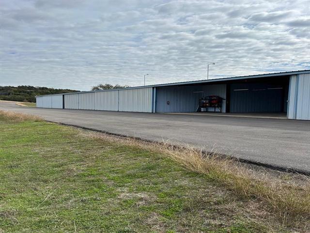 900 Hancock Rd 10
