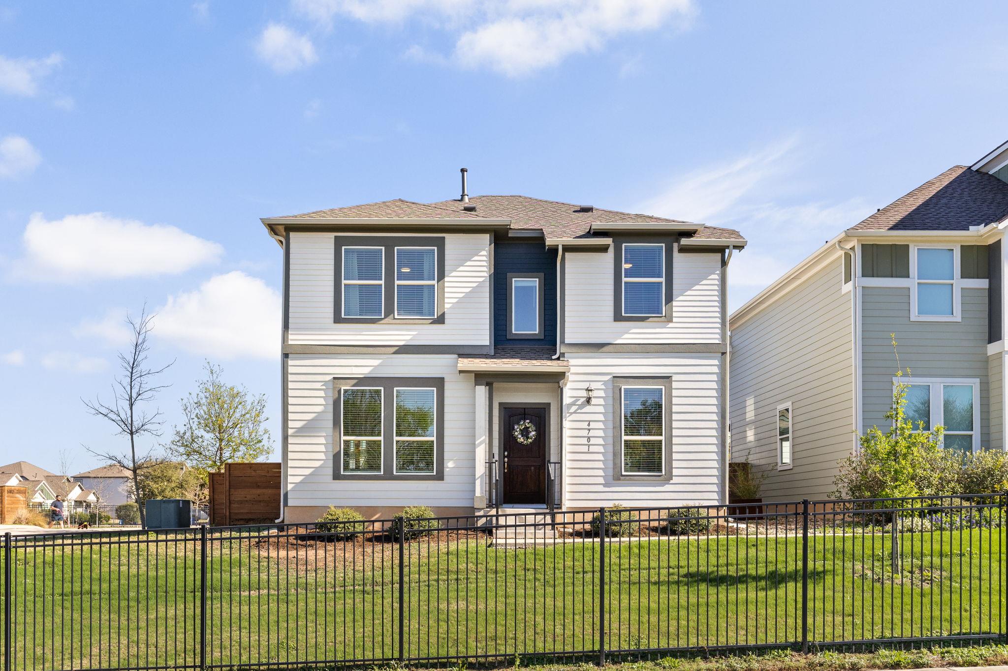 4701 Star Jasmine DR 105