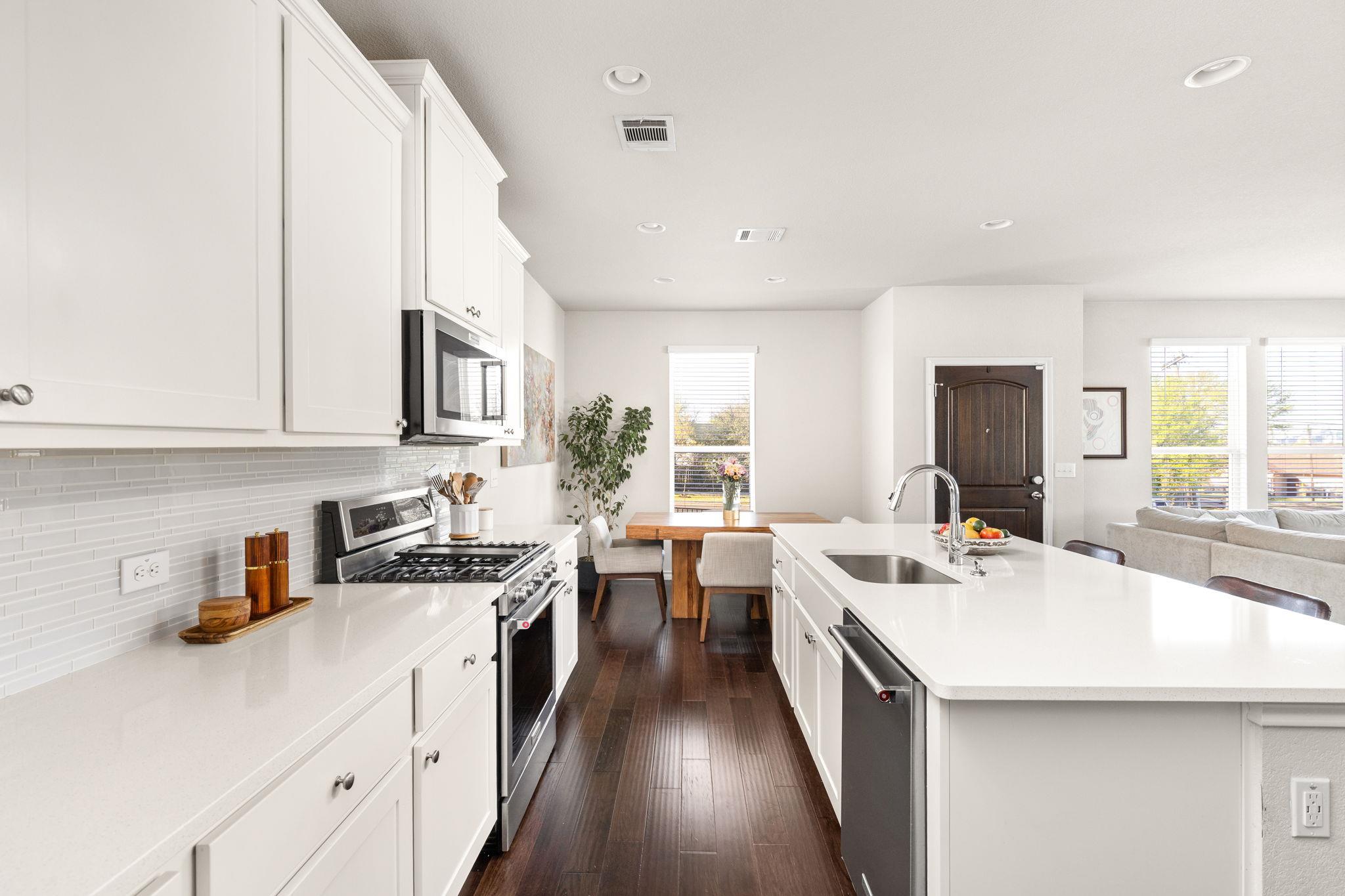 4701 Star Jasmine DR 105