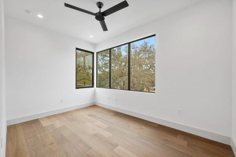Tiny photo for 4216 Deepwoods DR, Austin, TX 78731 (MLS # 7174248)