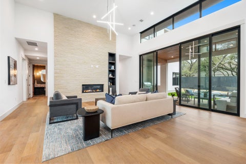 Tiny photo for 4216 Deepwoods DR, Austin, TX 78731 (MLS # 7174248)