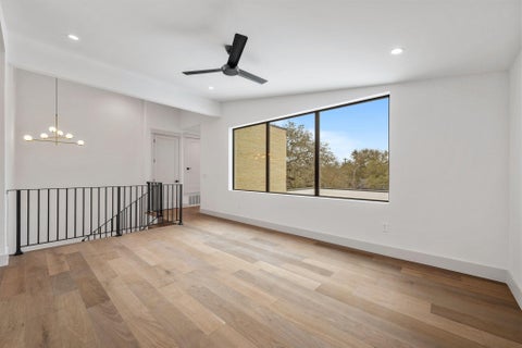 Tiny photo for 4216 Deepwoods DR, Austin, TX 78731 (MLS # 7174248)