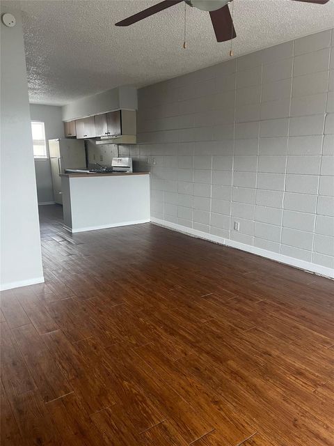 Photo of 311 E 31st ST #307A, Austin, TX 78705 (MLS # 3194878)