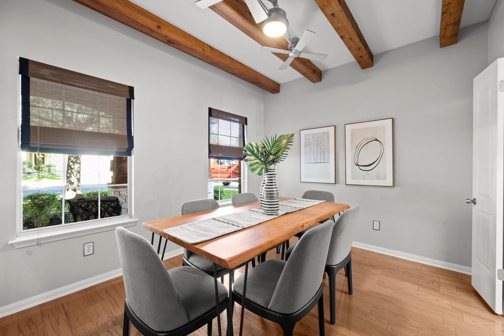 426 Valona LOOP