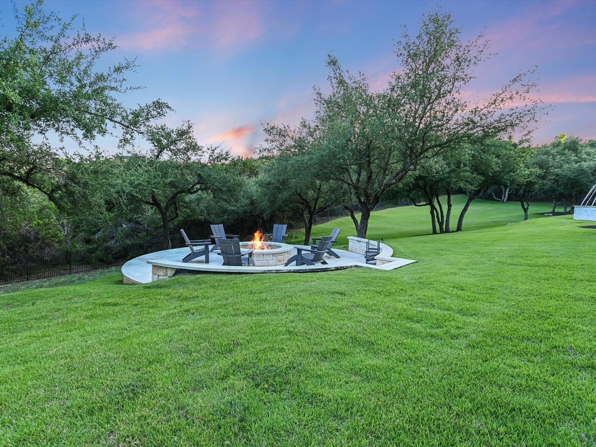 Austin, Texas 78735, United States, 5 Bedrooms Bedrooms, ,6 BathroomsBathrooms,Residential,Pending,52480