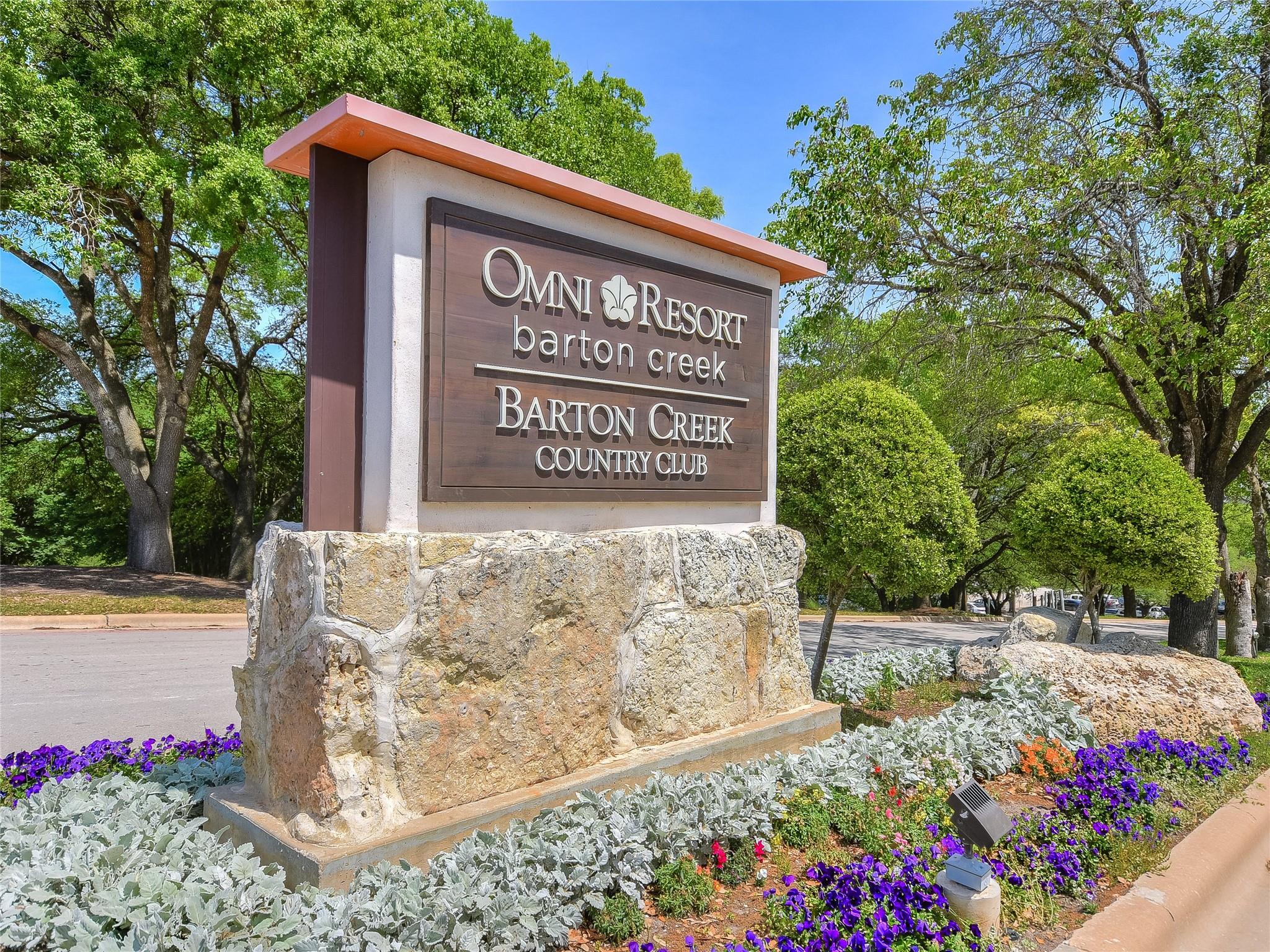 Austin, Texas 78735, United States, 5 Bedrooms Bedrooms, ,6 BathroomsBathrooms,Residential,Pending,52480