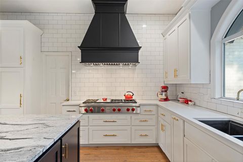 Tiny photo for 4411 HENNIG DR, Austin, TX 78738 (MLS # 5764528)