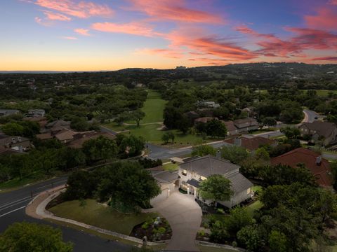 19 Swiftwater TRL The Hills TX 78738