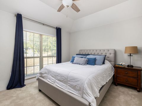 Tiny photo for 4001 Crockett Ave, Lago Vista, TX 78645 (MLS # 8782064)