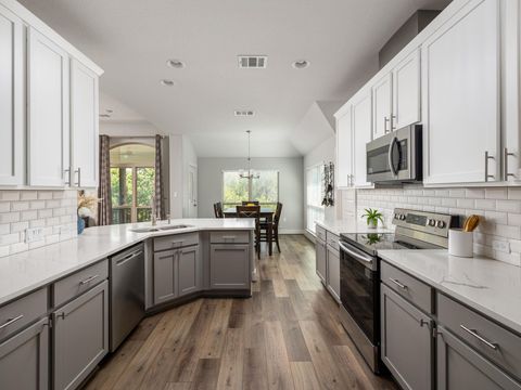 Tiny photo for 4001 Crockett Ave, Lago Vista, TX 78645 (MLS # 8782064)