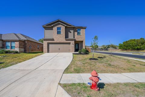1102 Treeta TRL Kyle TX 78640