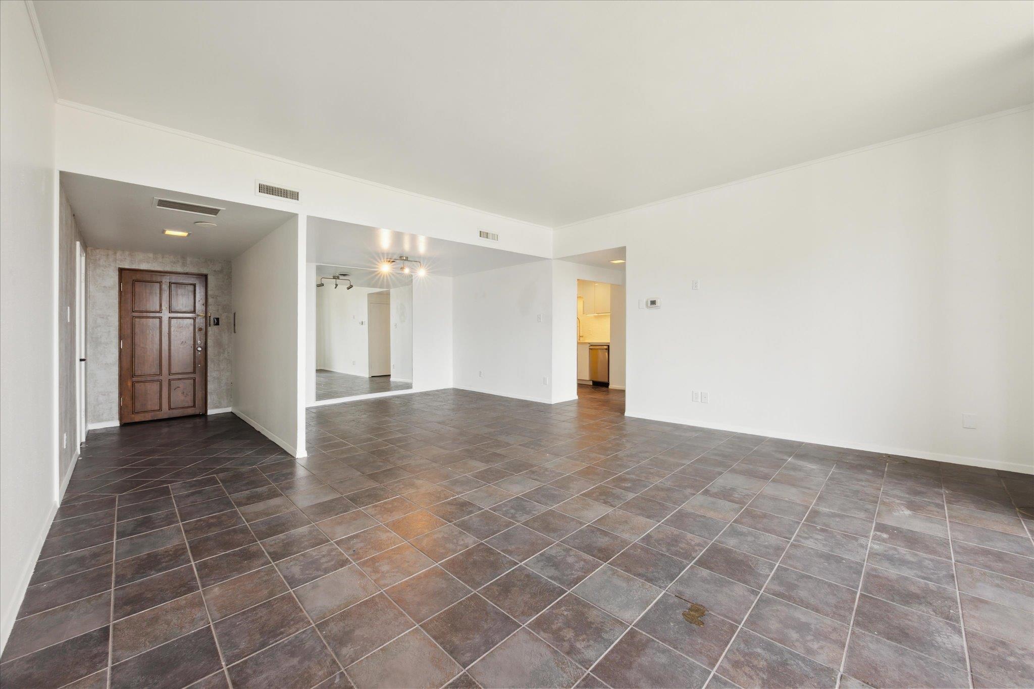 1801 Lavaca ST 4D