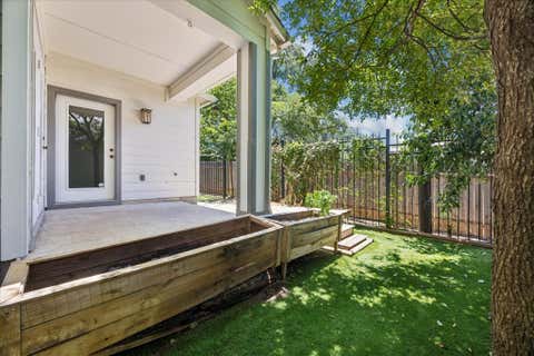 Tiny photo for 1011 Brodie ST #15, Austin, TX 78704 (MLS # 3484126)